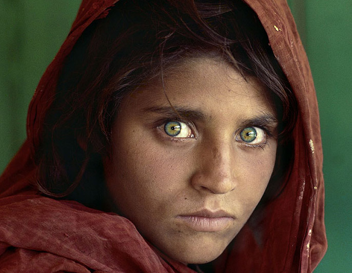famous photo of afghan girl